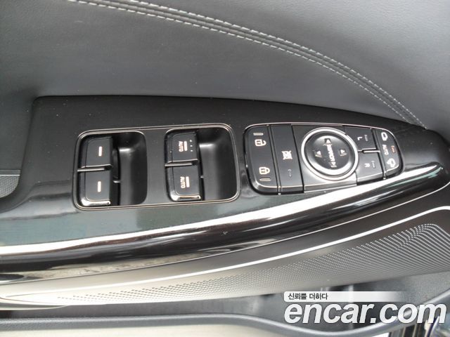 Kia K7 2019 — photo 14