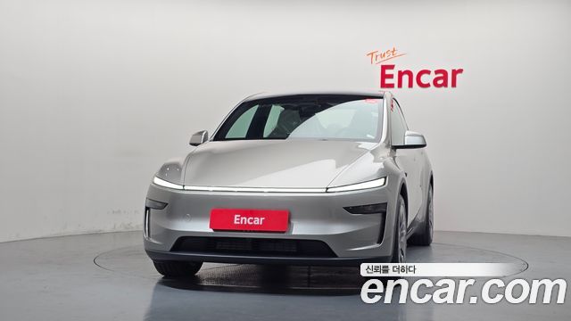 Tesla Model Y 2026 — photo 3
