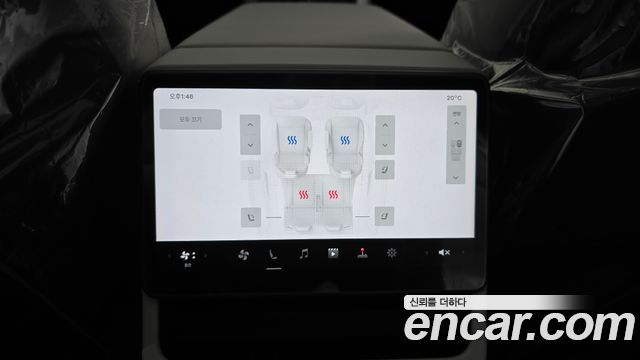Tesla Model Y 2026 — photo 33