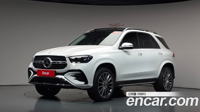 Mercedes-Benz GLE-Class 2025 — photo 40