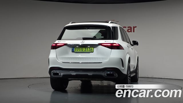 Mercedes-Benz GLE-Class 2025 — photo 4
