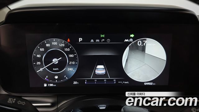 Kia Canival 2023 — photo 11