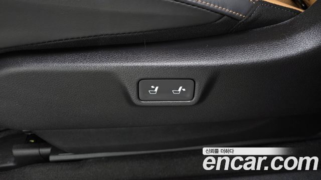 Kia Canival 2023 — photo 33
