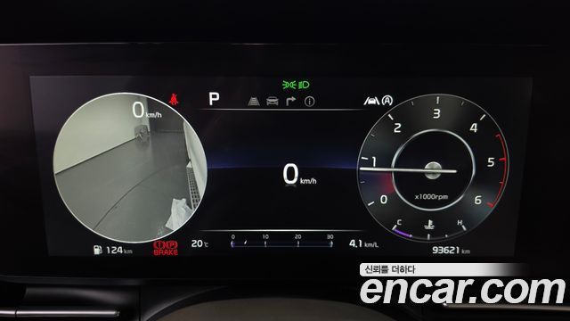 Kia Canival 2021 — photo 11