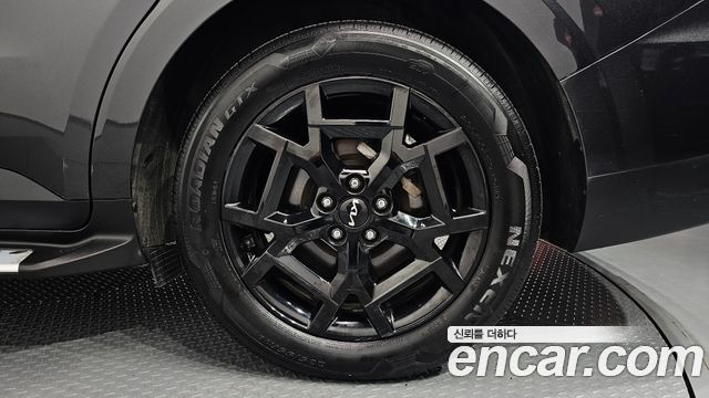 Kia Canival 2025 — photo 7
