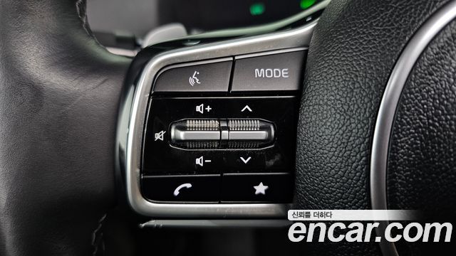 Kia Canival 2025 — photo 29
