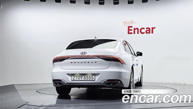 Hyundai Grandeur 2022 — photo 4