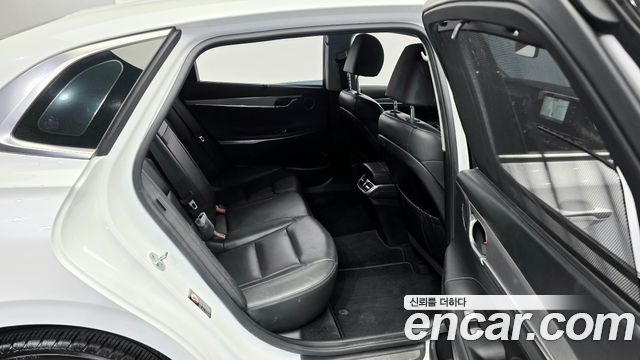 Hyundai Grandeur 2022 — photo 13