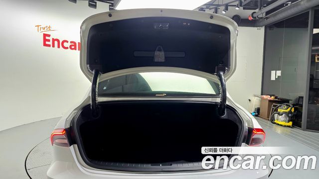 Hyundai Grandeur 2022 — photo 26