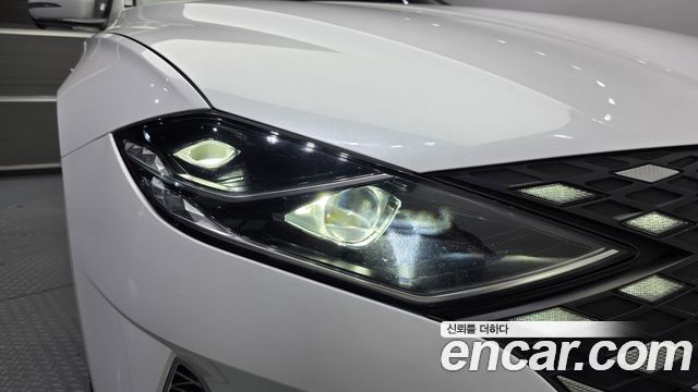 Hyundai Grandeur 2022 — photo 8