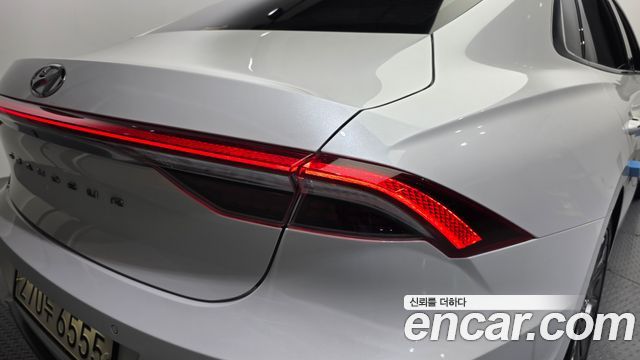 Hyundai Grandeur 2022 — photo 9
