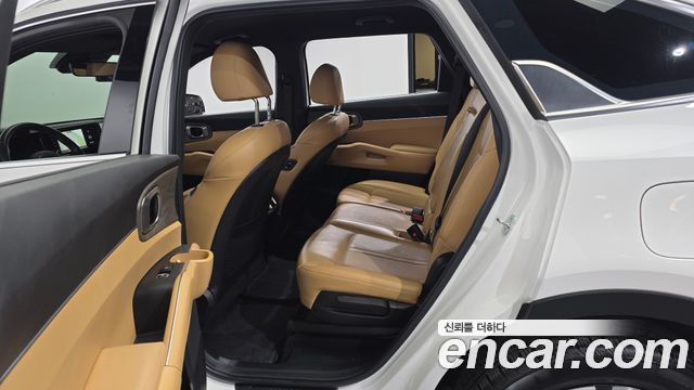 Kia Sorento 2023 — photo 17