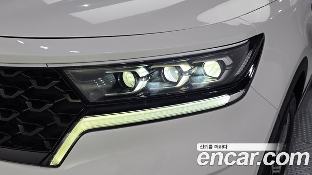 Kia Sorento 2023 — photo 8