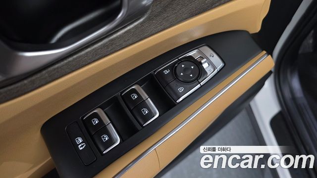 Kia Sorento 2023 — photo 32