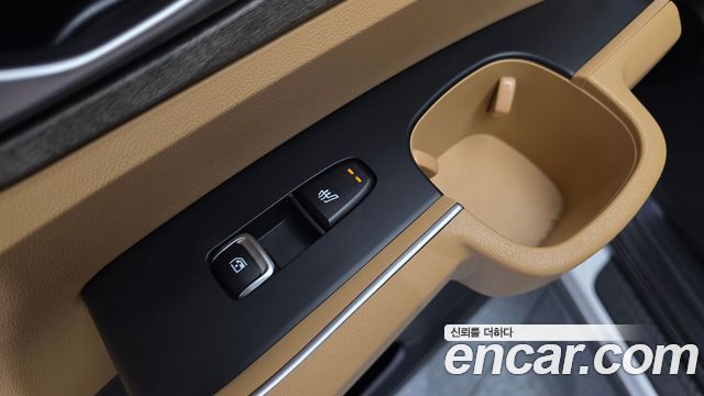 Kia Sorento 2023 — photo 33