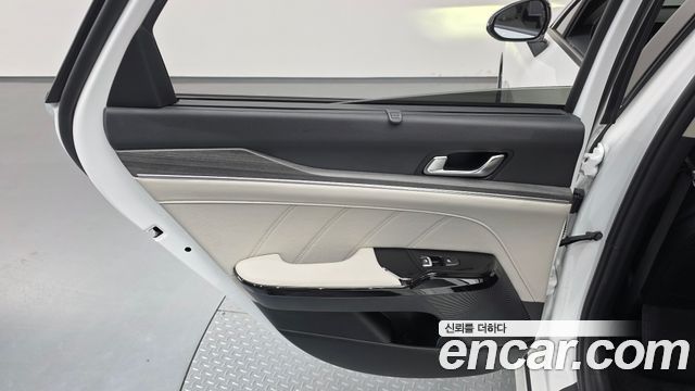 Kia K5 2024 — photo 15