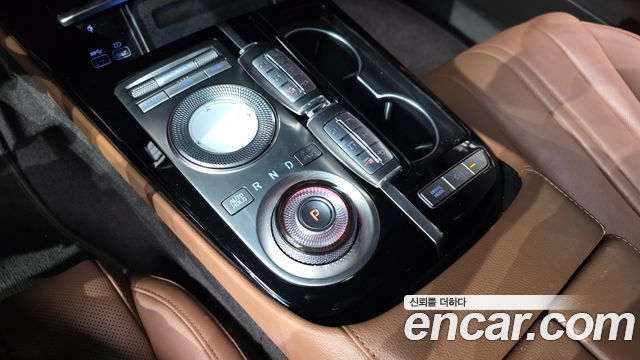 Genesis G80 2022 — photo 12