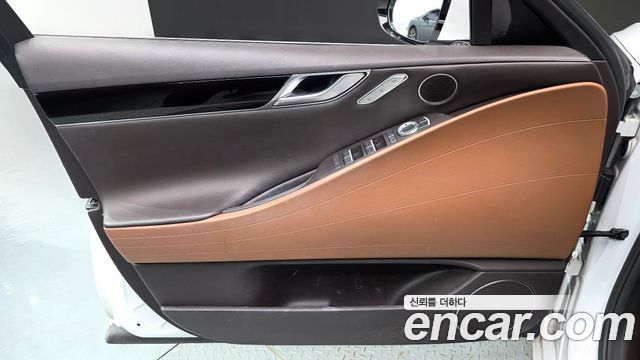 Genesis G80 2022 — photo 14