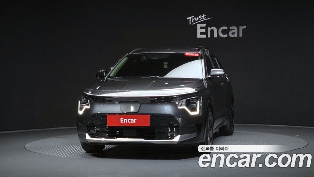 Kia Niro 2023 — photo 3