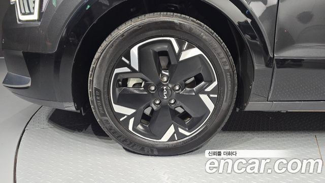 Kia Niro 2023 — photo 5