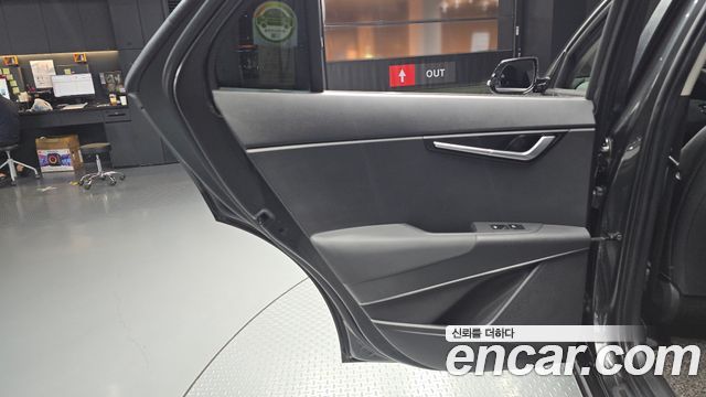 Kia Niro 2023 — photo 15