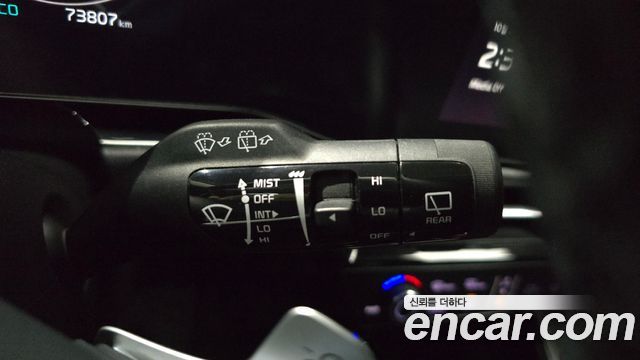 Kia Niro 2023 — photo 29