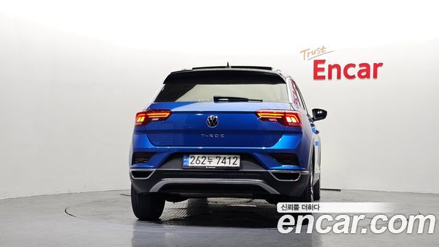 Volkswagen T-Roc 2022 — photo 4