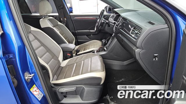 Volkswagen T-Roc 2022 — photo 16