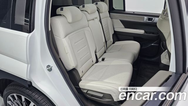 Hyundai Santafe 2024 — photo 11