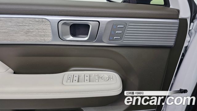 Hyundai Santafe 2024 — photo 18