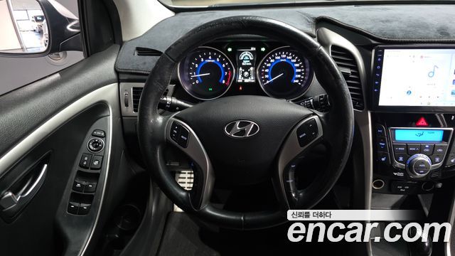 Hyundai i30 2012 — photo 19