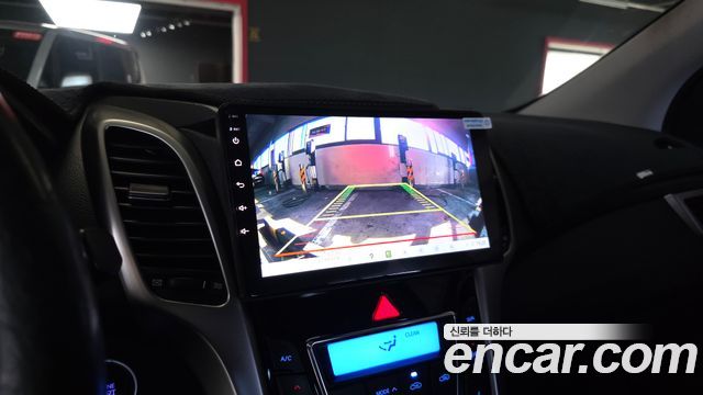 Hyundai i30 2012 — photo 22