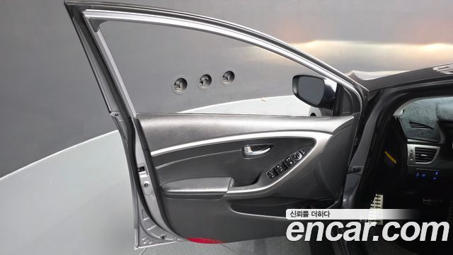 Hyundai i30 2012 — photo 14
