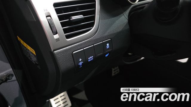 Hyundai i30 2012 — photo 29