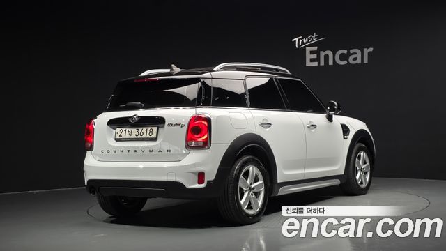 Mini Countryman 2018 — photo 2