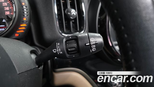 Mini Countryman 2018 — photo 24