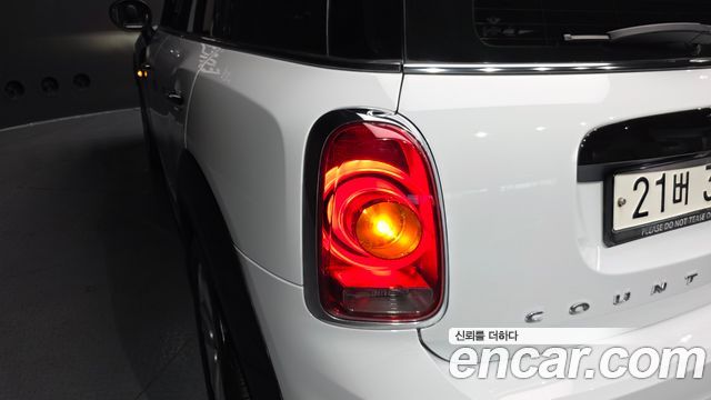 Mini Countryman 2018 — photo 9