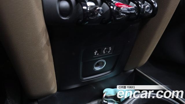 Mini Countryman 2018 — photo 33