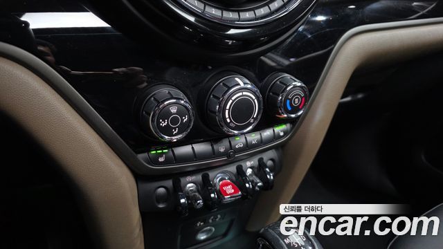 Mini Countryman 2018 — photo 35