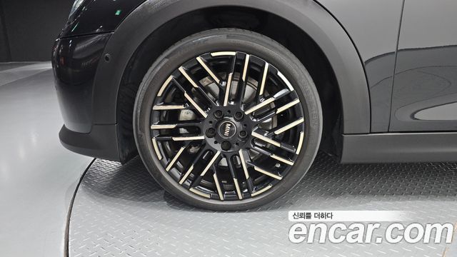 Mini Cooper 2025 — photo 5
