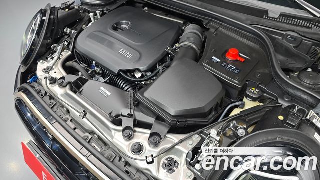 Mini Cooper 2025 — photo 6