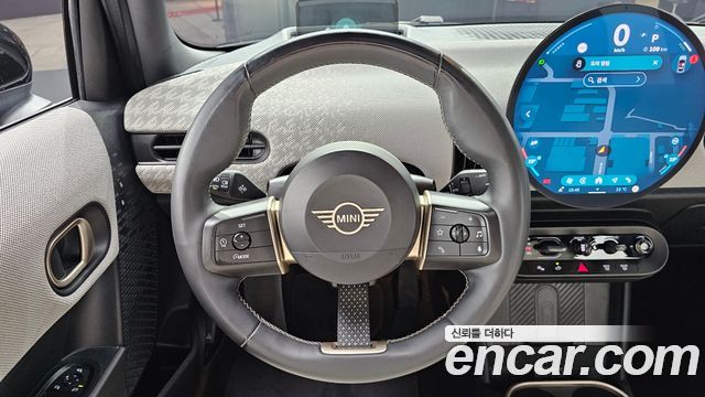 Mini Cooper 2025 — photo 19