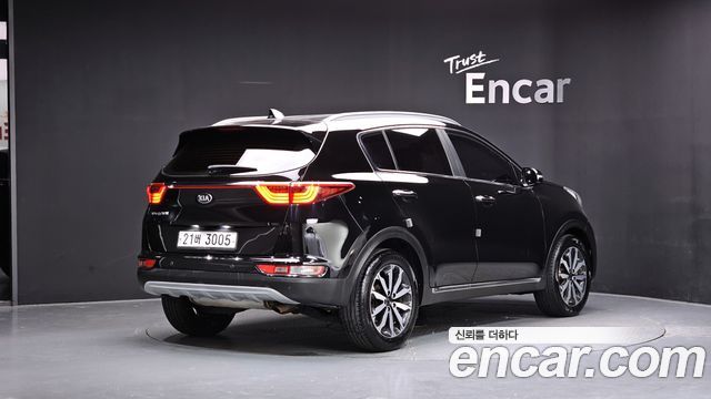 Kia Sportage 2018 — photo 2