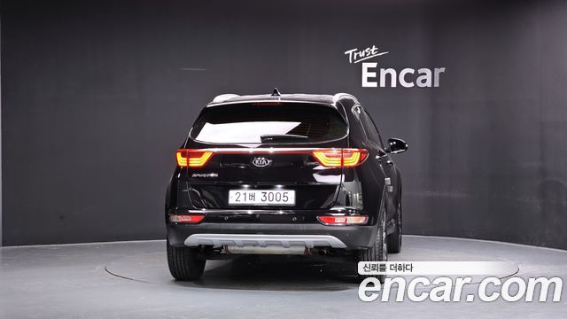 Kia Sportage 2018 — photo 4