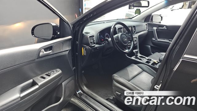 Kia Sportage 2018 — photo 13