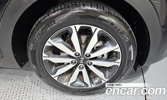 Kia Sportage 2018 — photo 7
