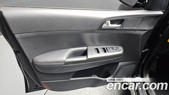 Kia Sportage 2018 — photo 14