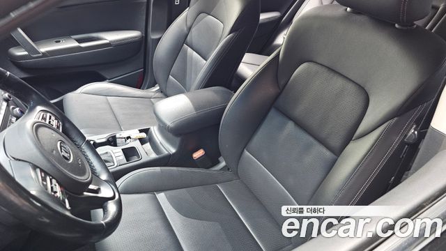 Kia Sportage 2018 — photo 27