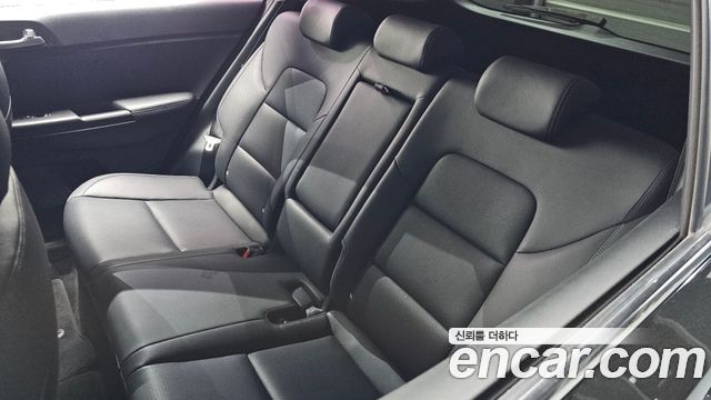Kia Sportage 2018 — photo 28