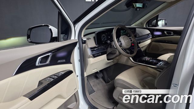 Kia Canival 2023 — photo 13